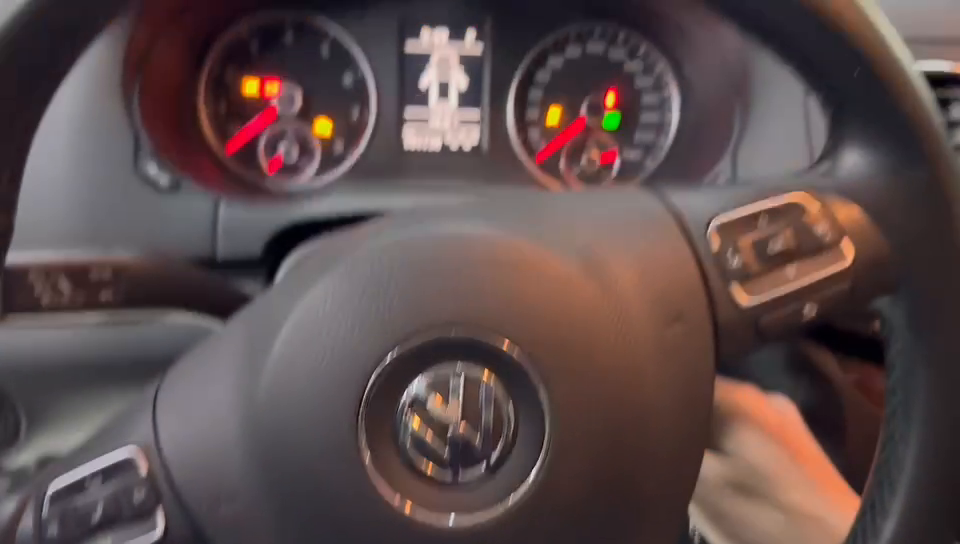 Video 2 shows the cluster during a successful start sequence
