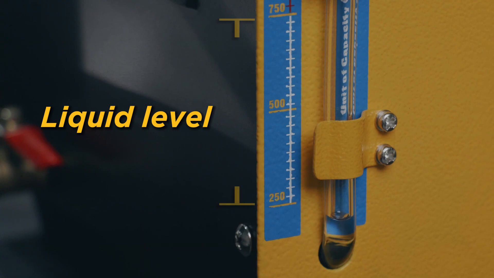Close view of the AUTOOL CT150 liquid-level indicator during preparation.