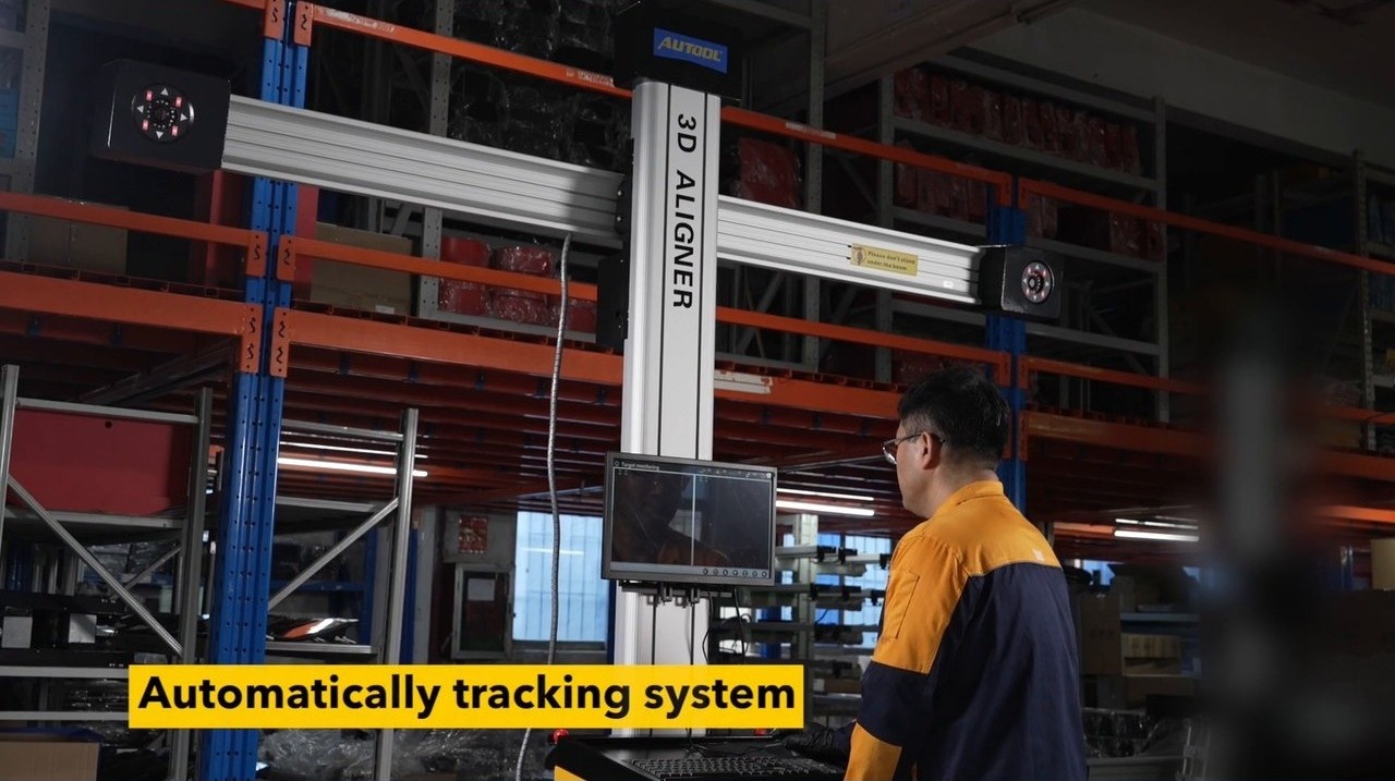 XC508 camera crossbeam tracking the targets