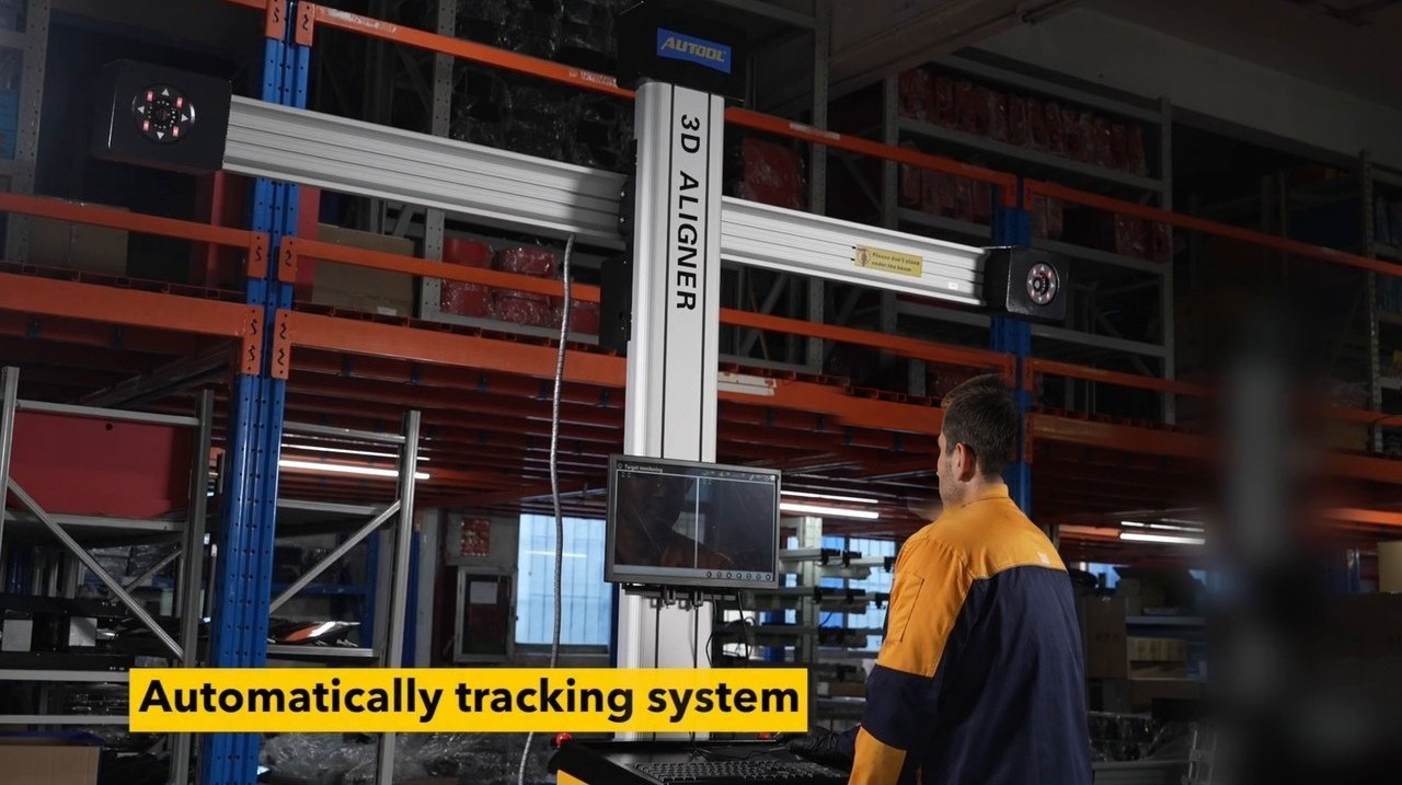 XC508 camera crossbeam tracking the targets