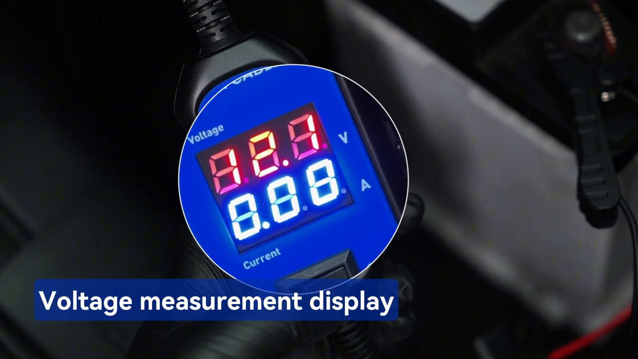 Official B80 tutorial close-up showing approximately 12.8 V and zero current before the OBD connection.