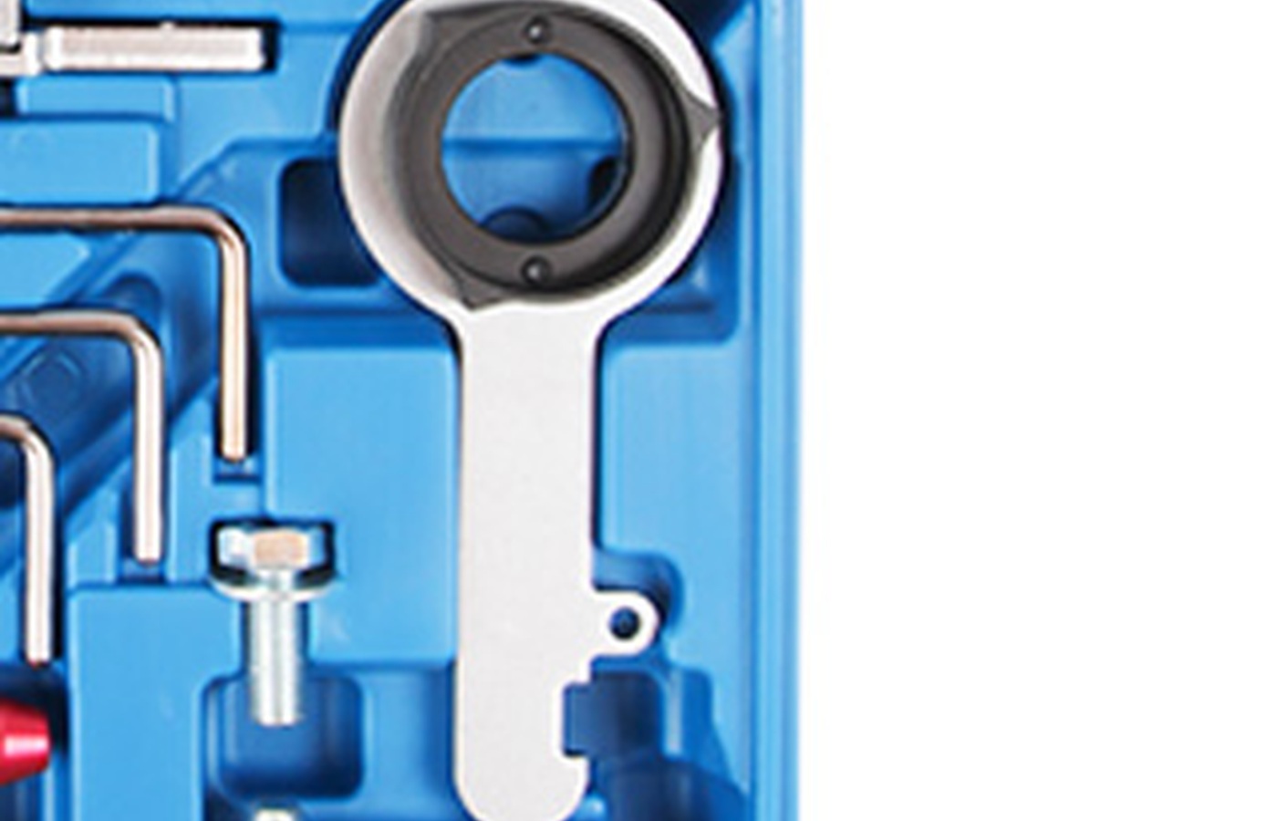 Source-derived close view of the right-side cylindrical, screw-type and support pieces in the official kit.