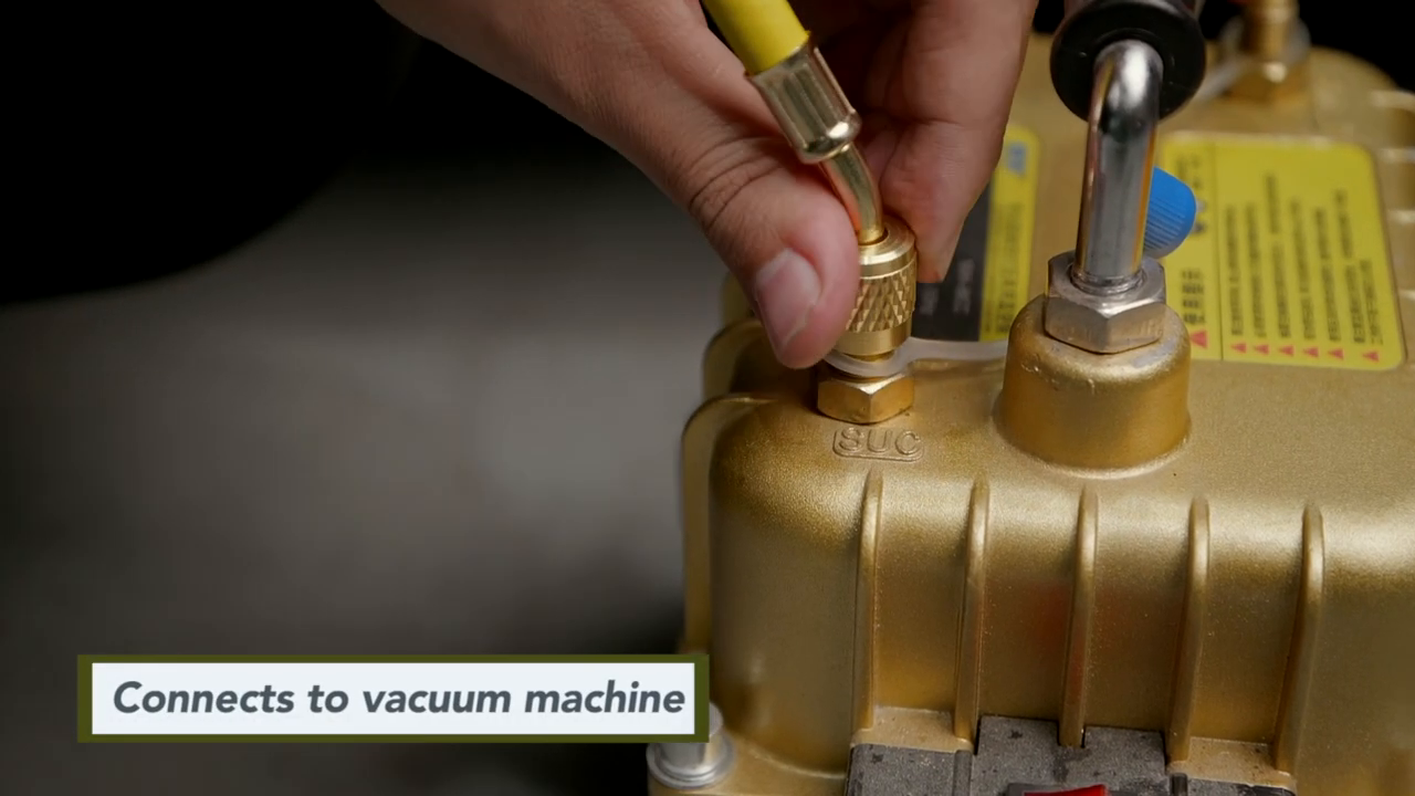 Official MRCARTOOL L202 tutorial showing the service hose connected to a vacuum pump.