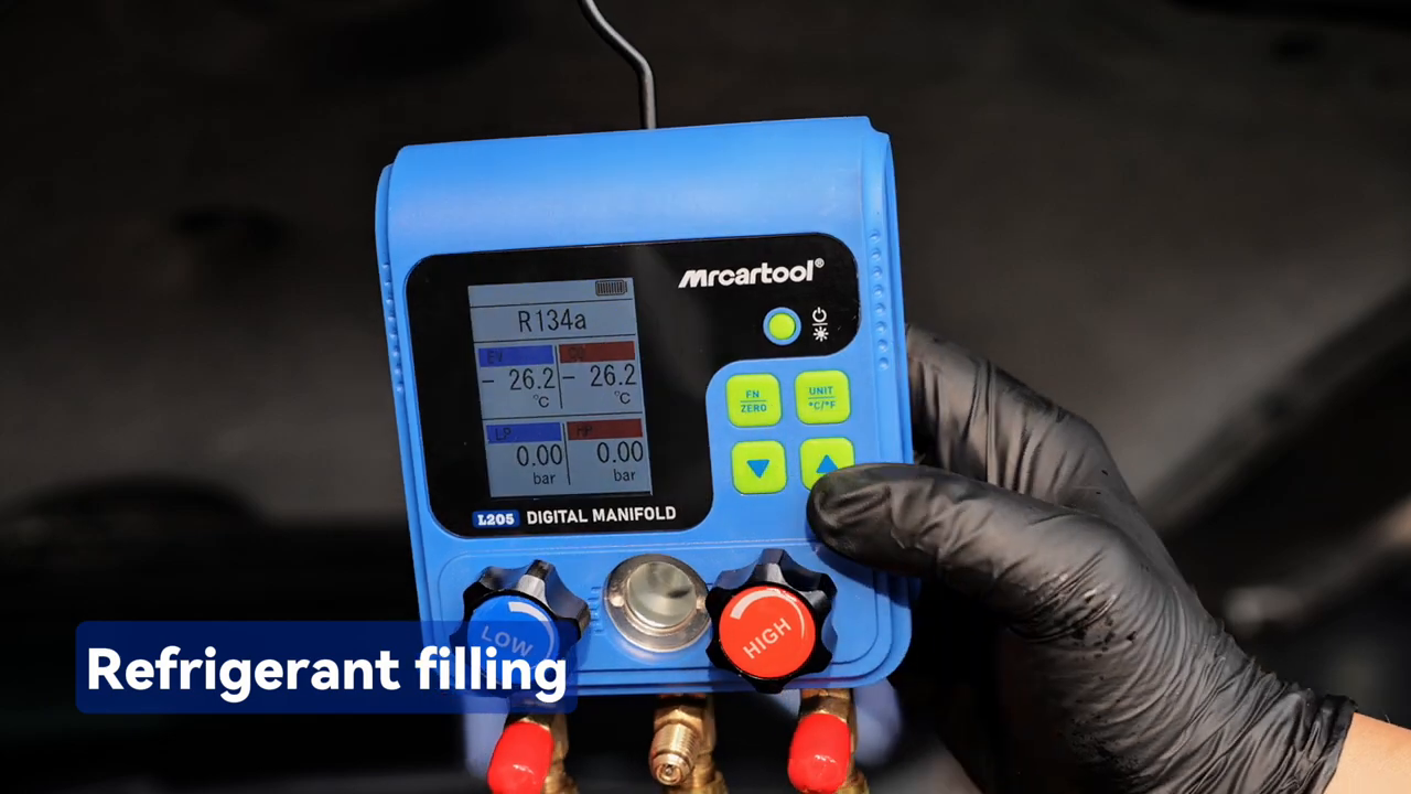 Official MRCARTOOL L205 tutorial showing refrigerant-filling mode with the low and high valves visible.