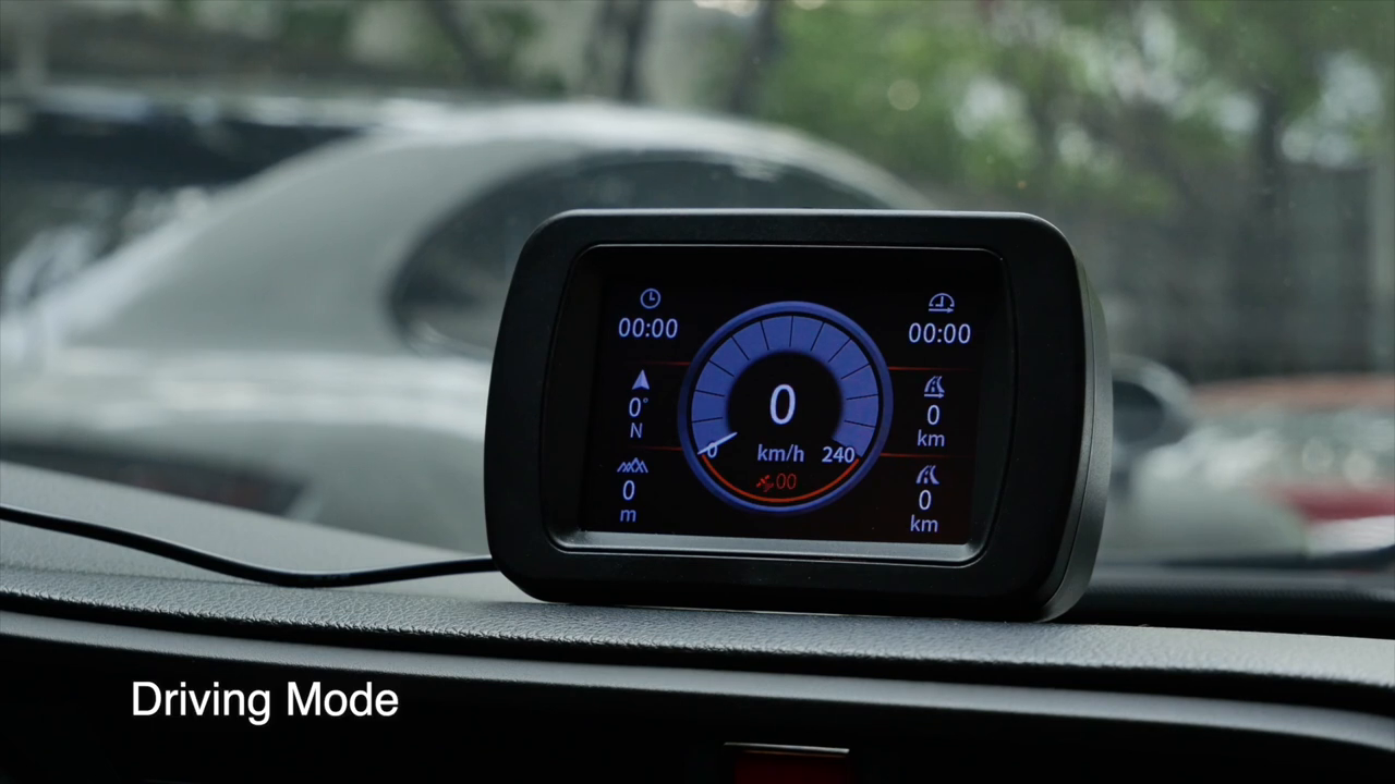 Official M85 Driving Mode with GPS speed in the center and trip information around the dial.