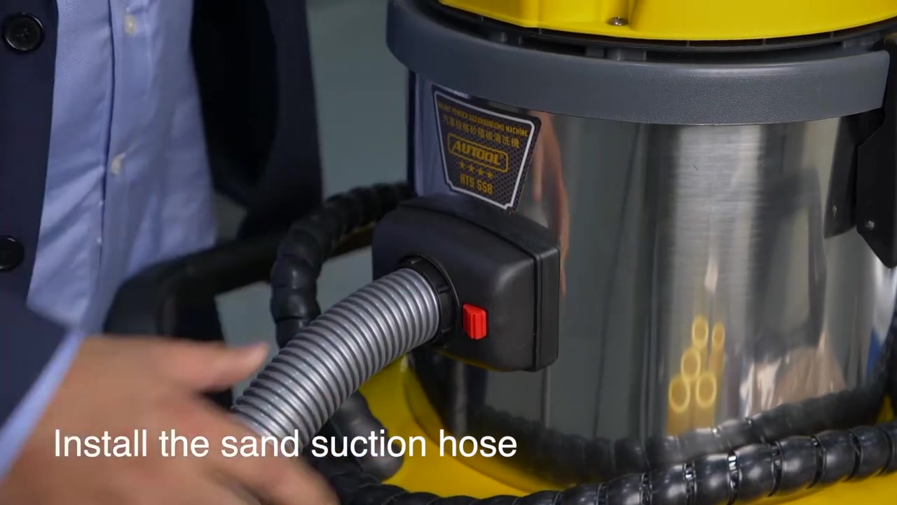 Recovery hose being connected to the AUTOOL HTS558