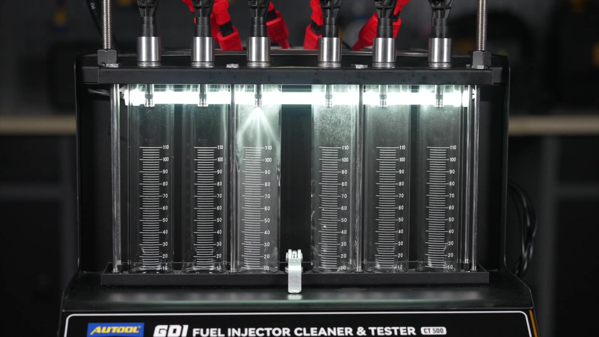 AUTOOL CT500 operating during a wide-pulse injector test